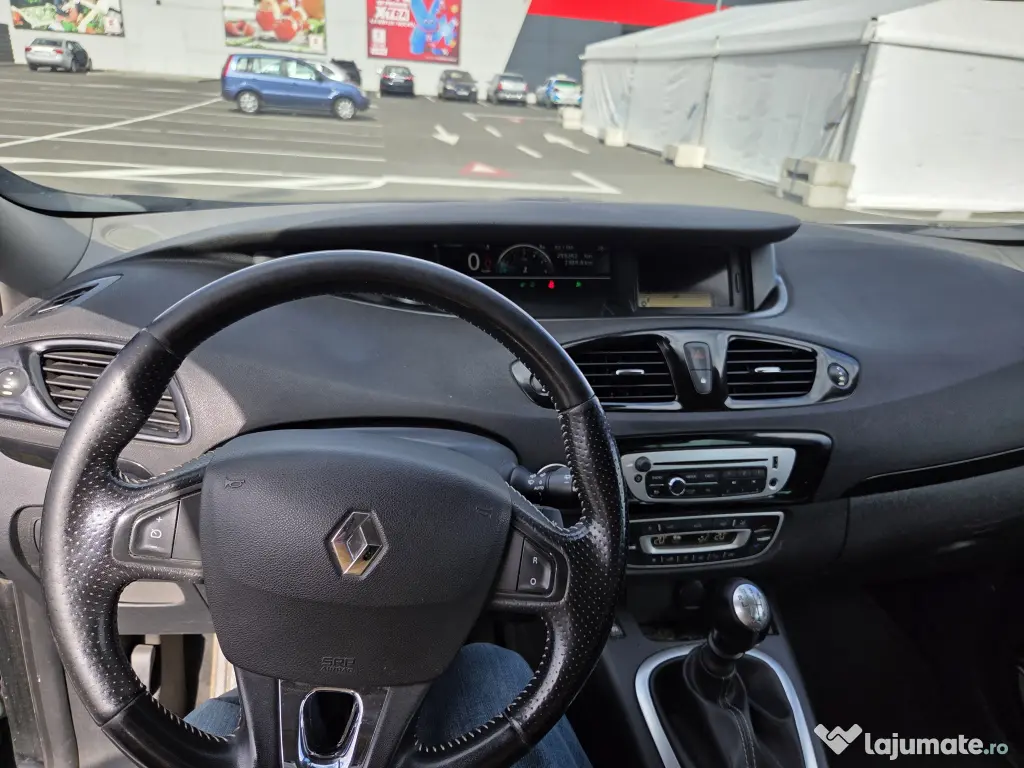 Renault Grand Scenic 1.5 dci Bose Edition