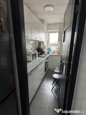 Apartament 2 camere, renovat, etaj 2/4, parcare, zona Florilor!