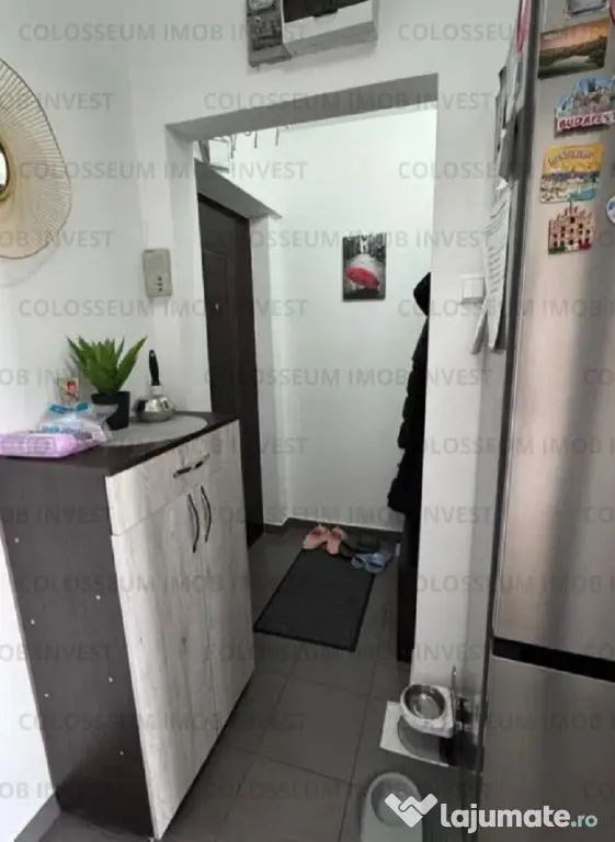 Apartament 2 camere, renovat, etaj 2/4, parcare, zona Florilor!