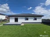 Casa la cheie,4 camere,2 bai,teren 500mp,toate utilitatile -Zona Izvor 
