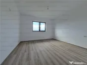 Casa la cheie,4 camere,2 bai,teren 500mp,toate utilitatile -Zona Izvor 