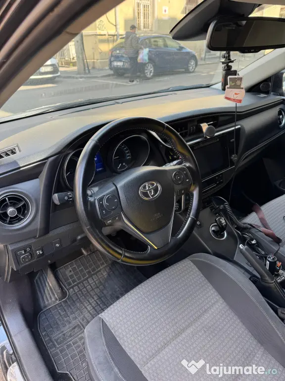 Toyota Auris Hibrid