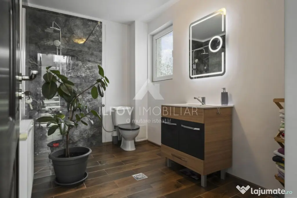 Ciolpani Casa P+M 150mp, teren 500m, utilități, asfalt, po