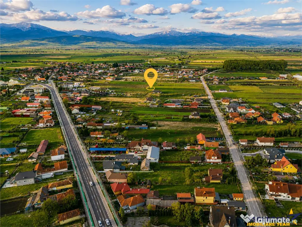 FILM! Terenuri intravilane de 680mp de , cu utilitati, Targu