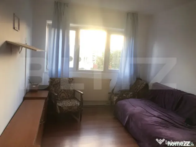 Apartament 3 camere decomandat , 70 mp. , bloc cu lift , zon - Satu Mare (Satu-Mare)
