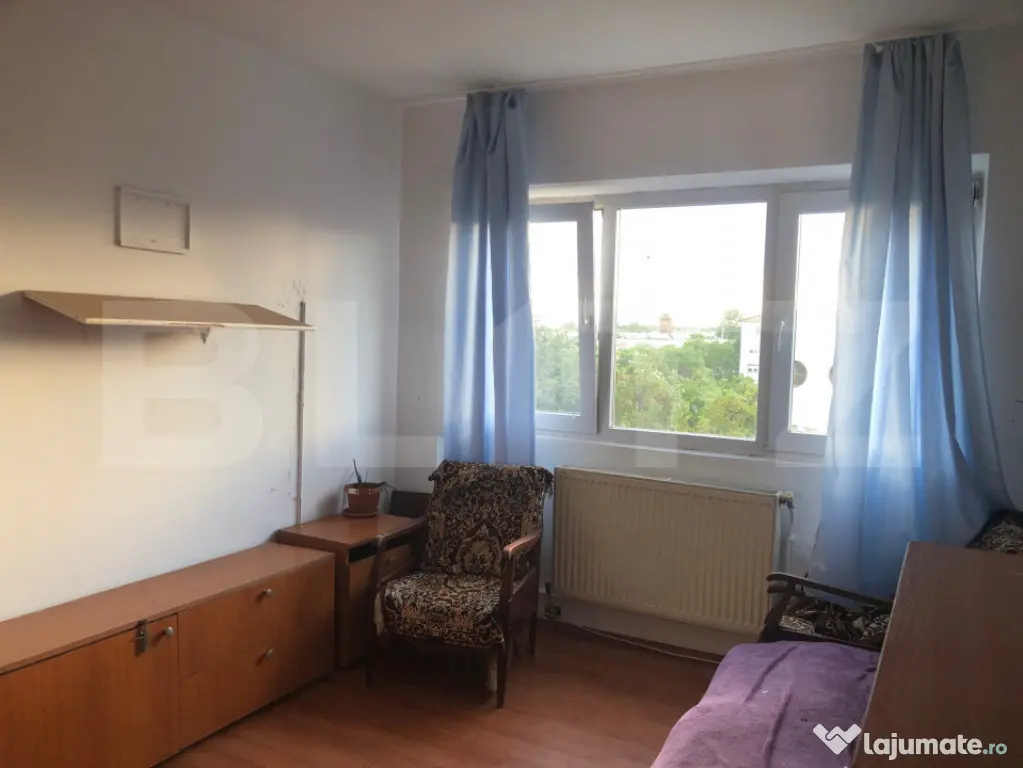 De vanzare apartament 3 camere decomandat , 70 mp. , zona M1