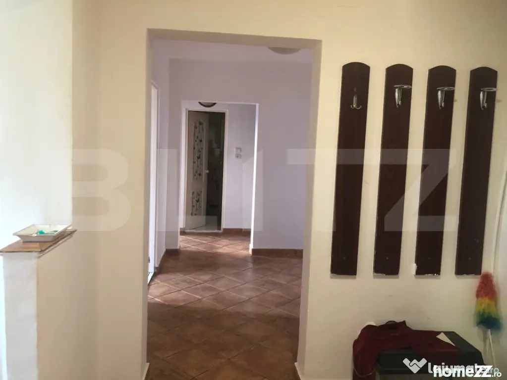 Apartament 3 camere decomandat , 70 mp. , bloc cu lift , zon - Satu Mare (Satu-Mare)