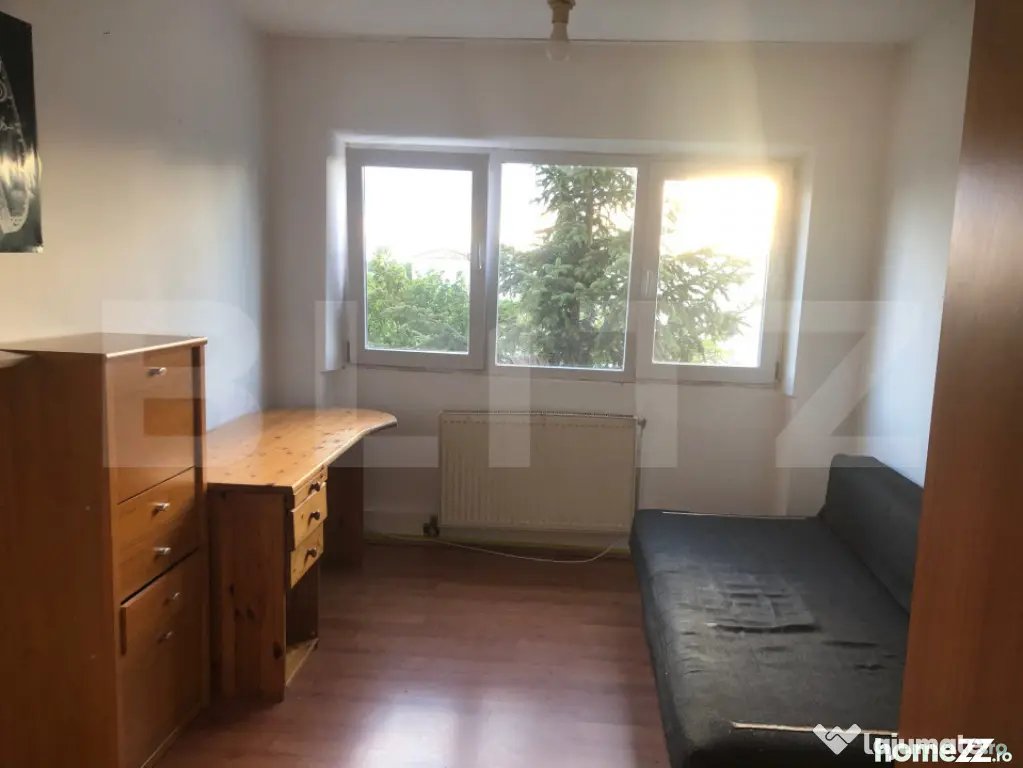 Apartament 3 camere decomandat , 70 mp. , bloc cu lift , zon - Satu Mare (Satu-Mare)