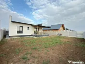 Casa Parter 3 camere 2 bai Incalzire pardoseala Teren 371mp 