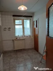 2 camere, et 5/8, 51 mp, bloc 1985- Crangasi, Str 9 Mai