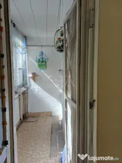 2 camere, et 5/8, 51 mp, bloc 1985- Crangasi, Str 9 Mai