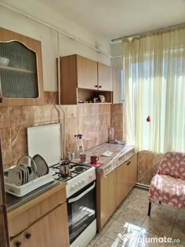 De inchiriat apartament de 2 camere-decomandat-Alexandru