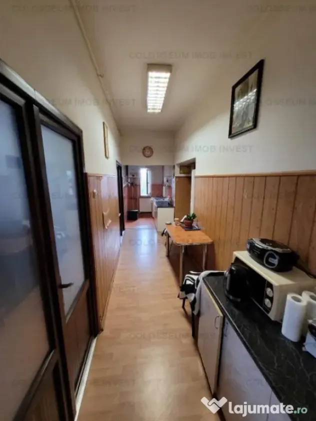 Apartament 2 camere, decomandat - zona Craiter