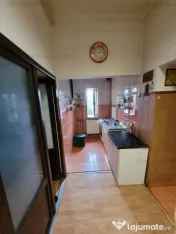 Apartament 2 camere, decomandat - zona Craiter 
