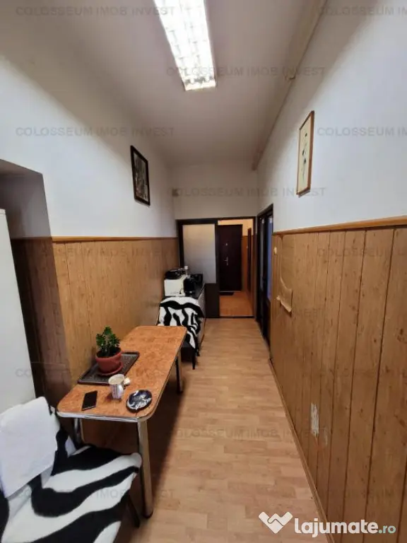 Apartament 2 camere, decomandat - zona Craiter