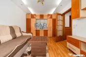 Două camere, decomandat, ieftin și bun