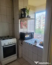 Garsonieră, renovată, mobilată și utilată – Tineretului sup. 31 mp,