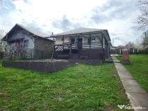 Casa + teren de vanzare