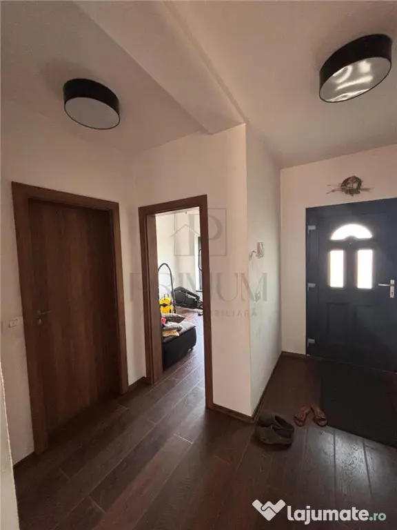 CASA INDIVIDUALA - MOBILATA COMPLET - ZONA CENTRALA