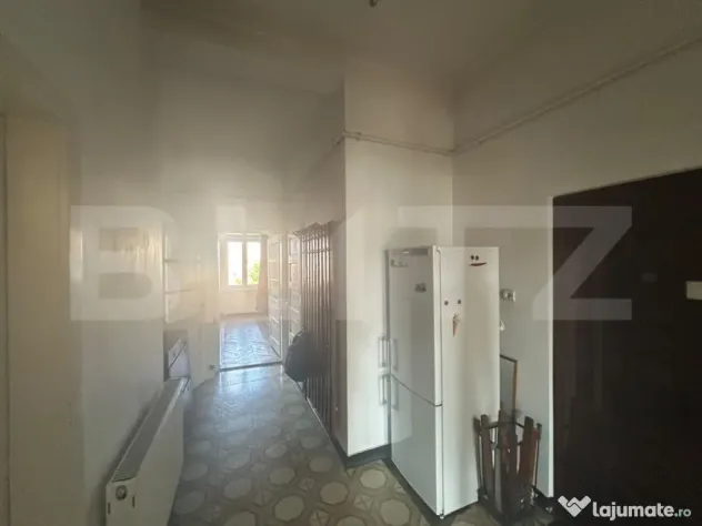 Apartament 2 camere Decomandat Ultracentral 74mp.