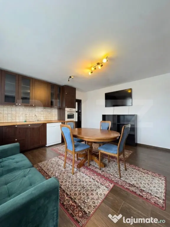 Apartament spatios, 3 camere, 64 mp, balcon, lângă VIVO