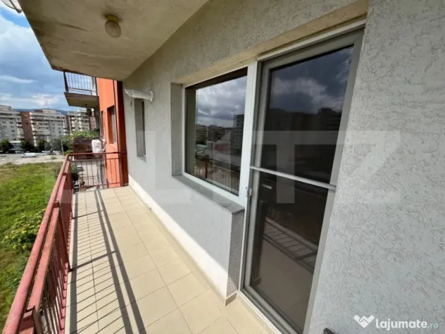 Apartament 2 camere, decomandat, calea Dorobantilor, bloc cu