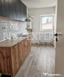 2 Camere Decomandat| Etaj 4/7 |Centrală Proprie | Aer Condi
