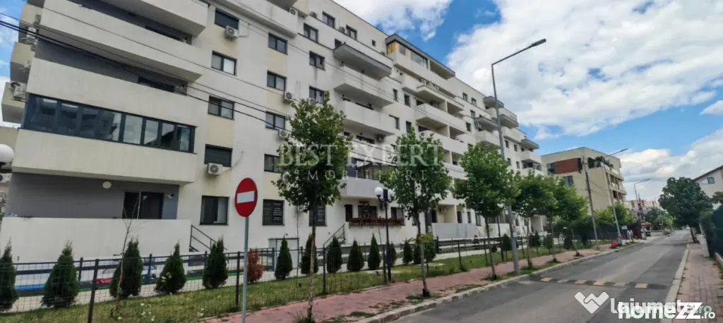 2 Camere Decomandat| Etaj 4/7 |Centrală Proprie | Aer Condi
