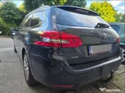 Masina Peugeot 308 Pure Tech 1.2 Benzina 