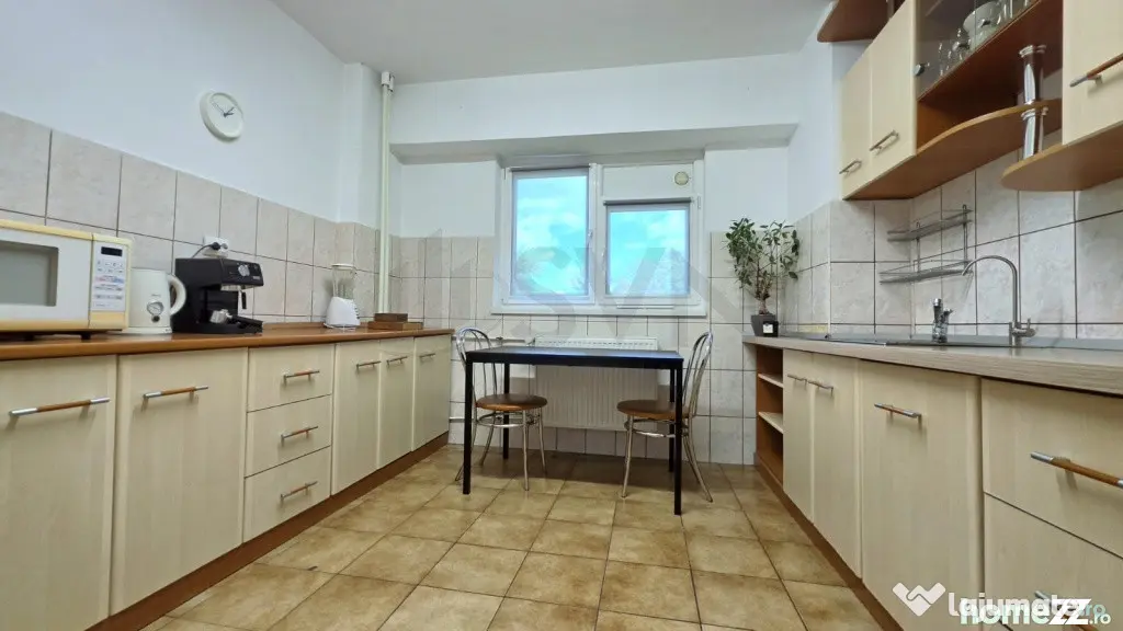 Apartament 4 camere Universitate Bloc 1980 - Bucuresti (Bucuresti-Ilfov)