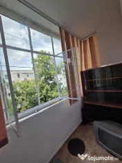 Apartament cu 2 camere de inchiriat ~ zona Crang / Democratiei ~ etaj