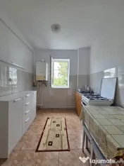 Apartament cu 2 camere de inchiriat ~ zona Crang / Democratiei ~ etaj