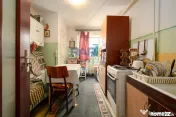 Apartament 3 camere, două băi, Bd. Roman Mușat 