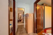 Apartament 3 camere, două băi, Bd. Roman Mușat 