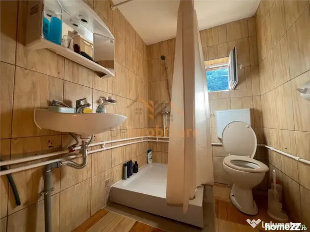 CASA DE VACANTA | 6 CAMERE | COADA LACULUI | BIHOR - Remeti (Bihor)
