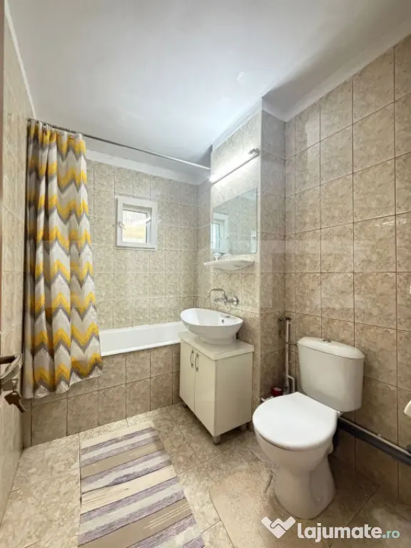 Apartament cu 3 camere, decomandat, 63.58 mp, zona Parcul Te