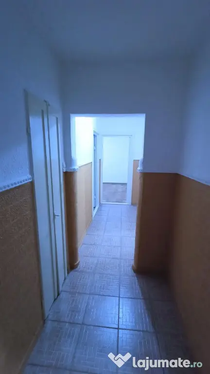 Apartament 2 camere decomandate zona Cet