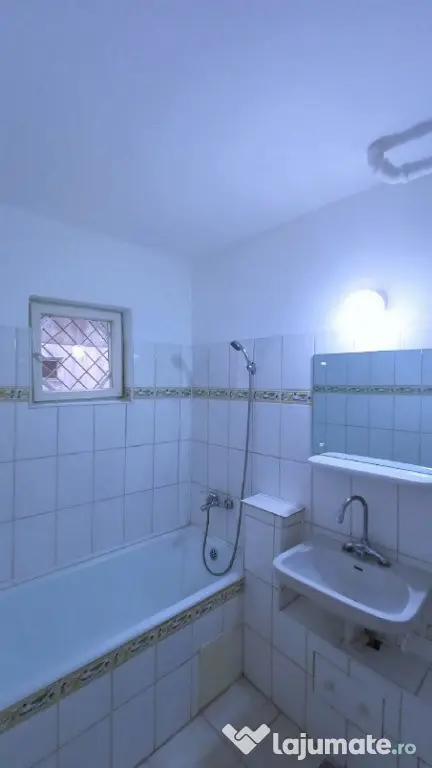 Apartament 2 camere decomandate zona Cet