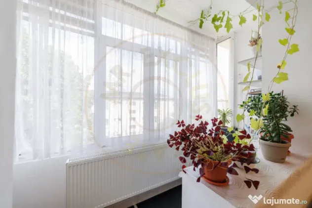 Apartament 2 camere, etaj 3, zona Traian