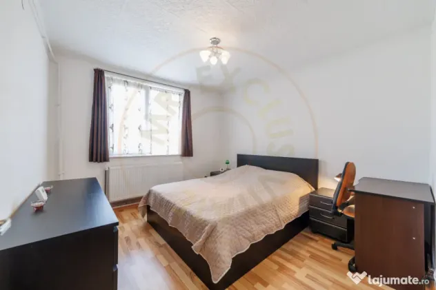Apartament 2 camere, etaj 3, zona Traian