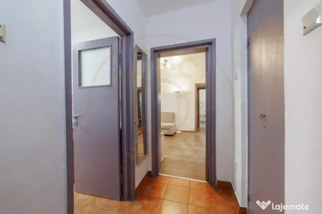 Apartament 2 camere, etaj 3, zona Traian