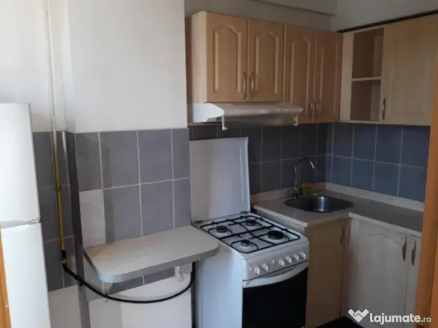 Apartament 1 camera, in Podul de Piatra,