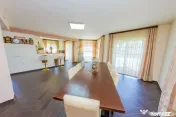 DE VANZARE vila de lux in Tautii de Sus