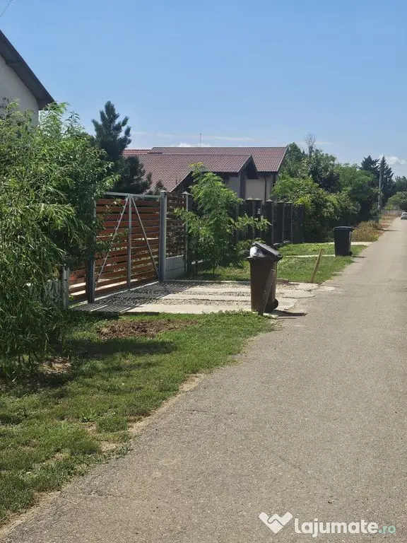 Teren 8000 mp intravilan rezidential Adunatii Copaceni (M...