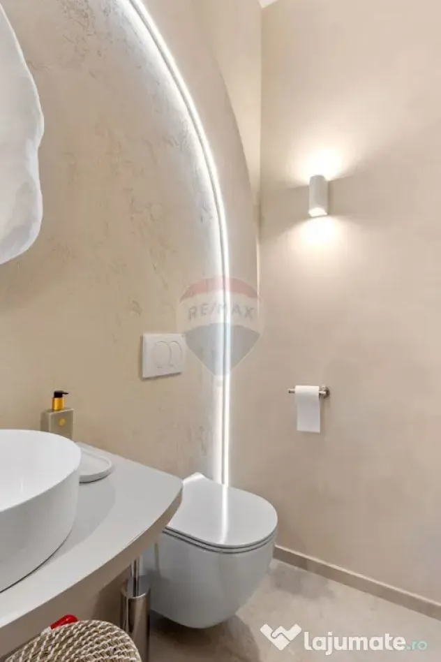 Spațiu comercial cu design premium Zona Polivalenta