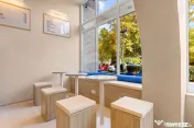 Spațiu comercial cu design premium Zona Polivalenta 
