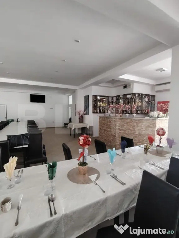 Spatiu de inchiriat, 695 mp, zona Câmpia Turzii