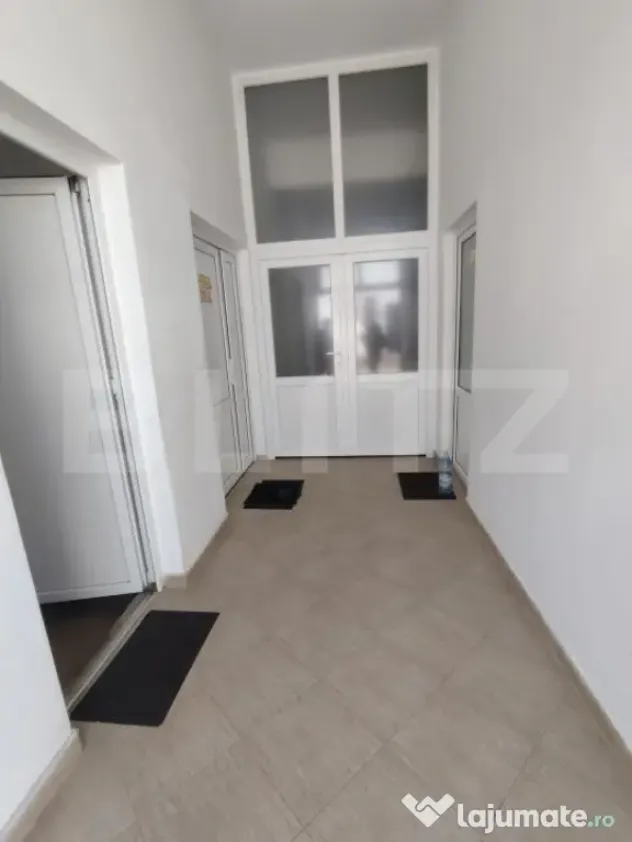 Spatiu de inchiriat, 695 mp, zona Câmpia Turzii