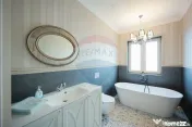 De vânzare casă cu 5 camere, în zona Dealuri - Oradea 