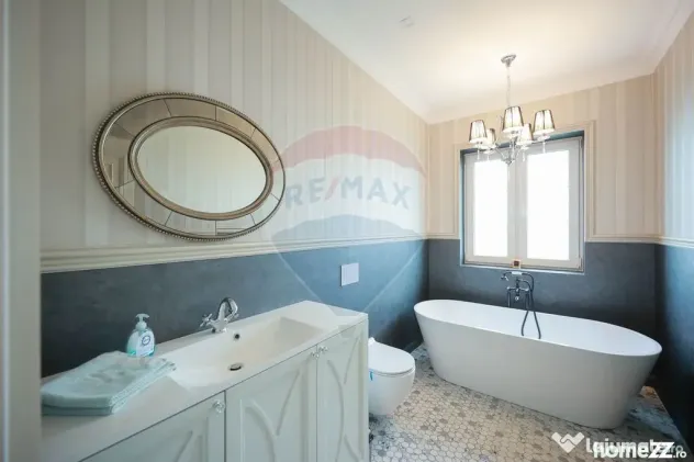 De vânzare casă cu 5 camere, în zona Dealuri - Oradea - Oradea (Bihor)